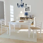 2 medinės valgomojo kėdės kvadratiniu atlošu, baltos