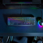 Klaviatūra RAZER BlackWidow V4 X – žalias jungiklis (paspaudus) – žaidimų mechanizmas