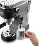 DeLonghi Slėginis kavos aparatas kolbowy juoda EC 685.BK